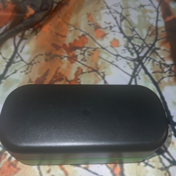 Kate Spade Glasses Case Holder - NWOT - Picture 6 of 7